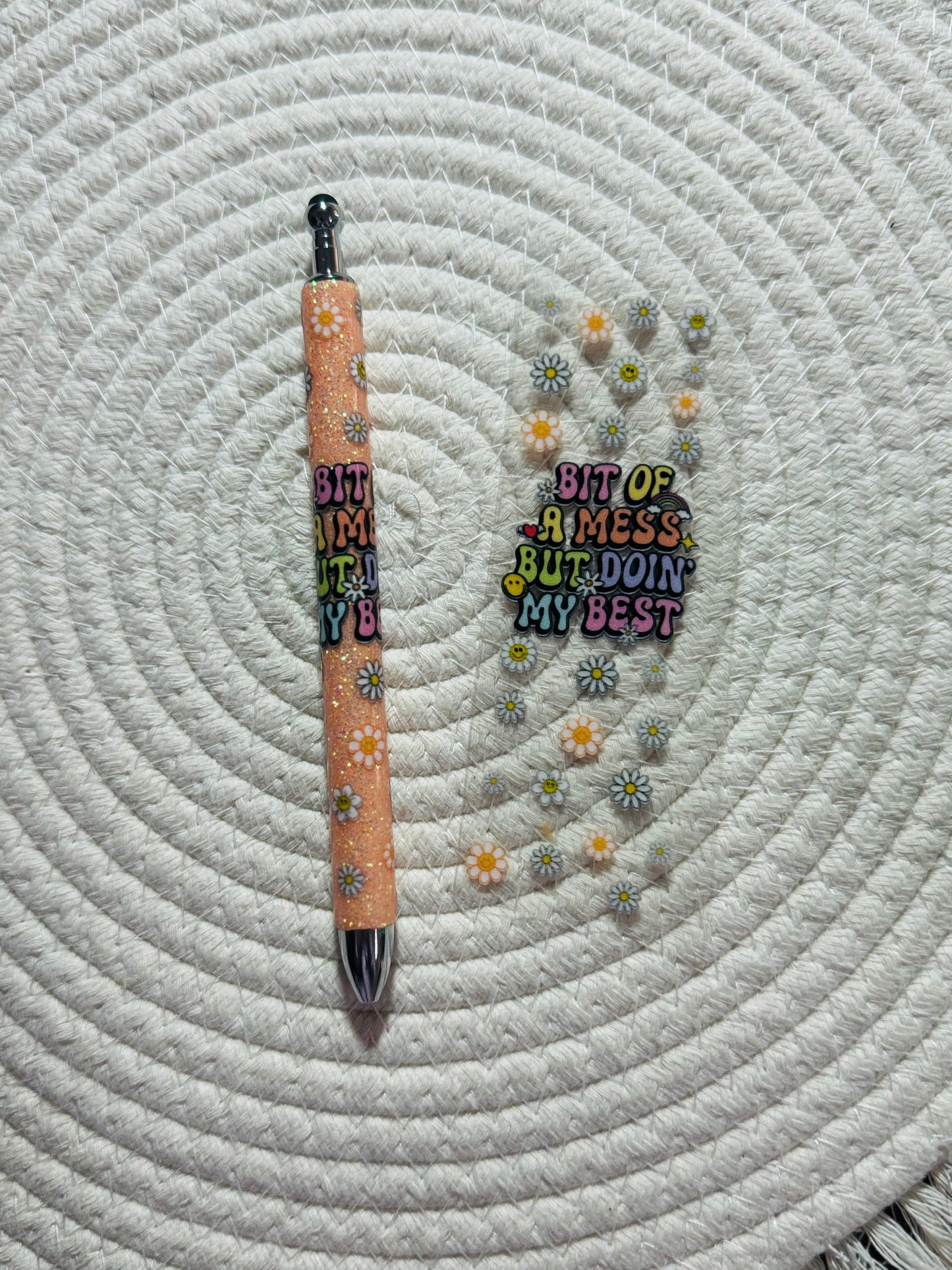 Bit of a mess but doing my best (resin pen)