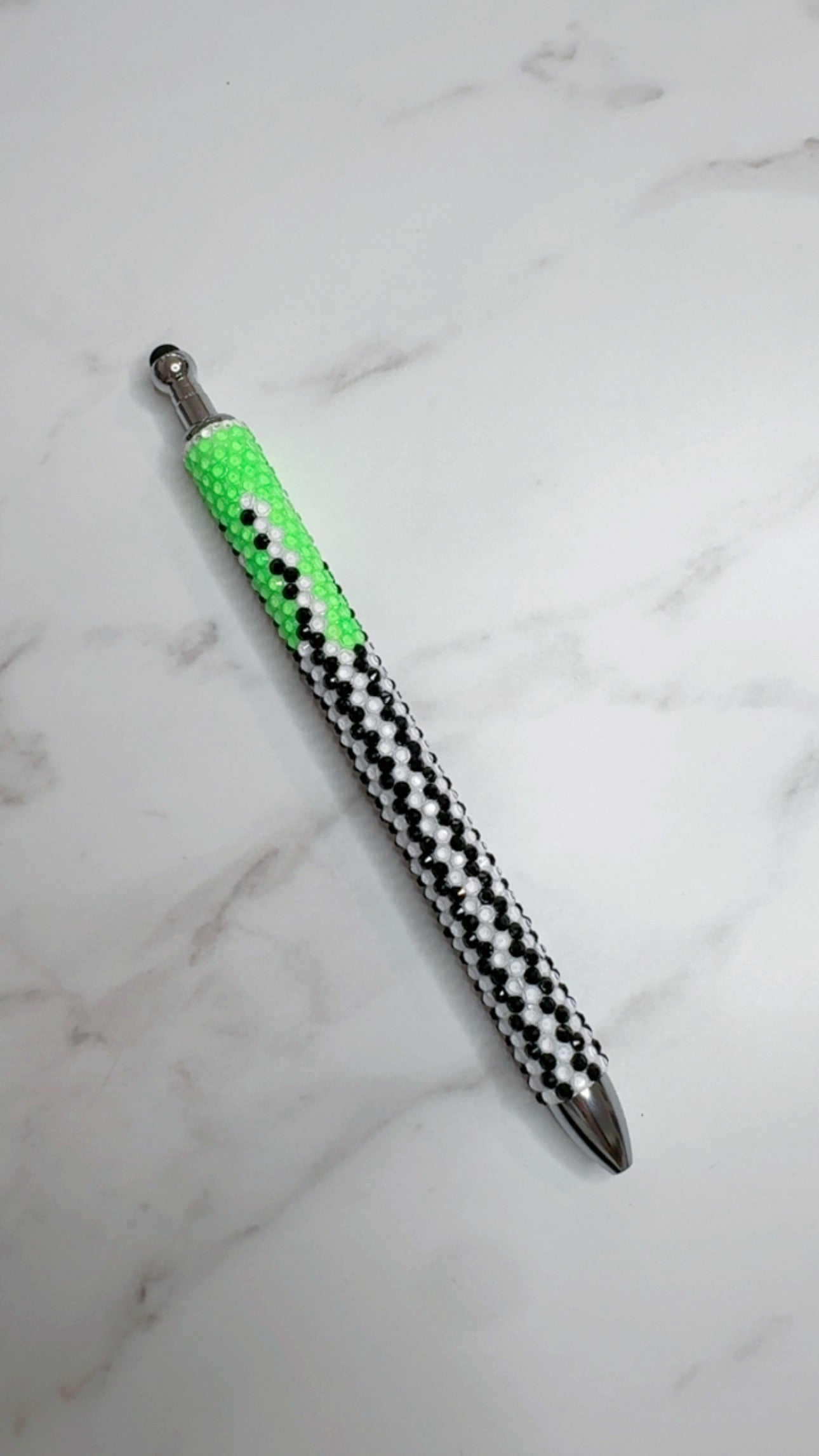 Mr.Juice Suit drip bling pen