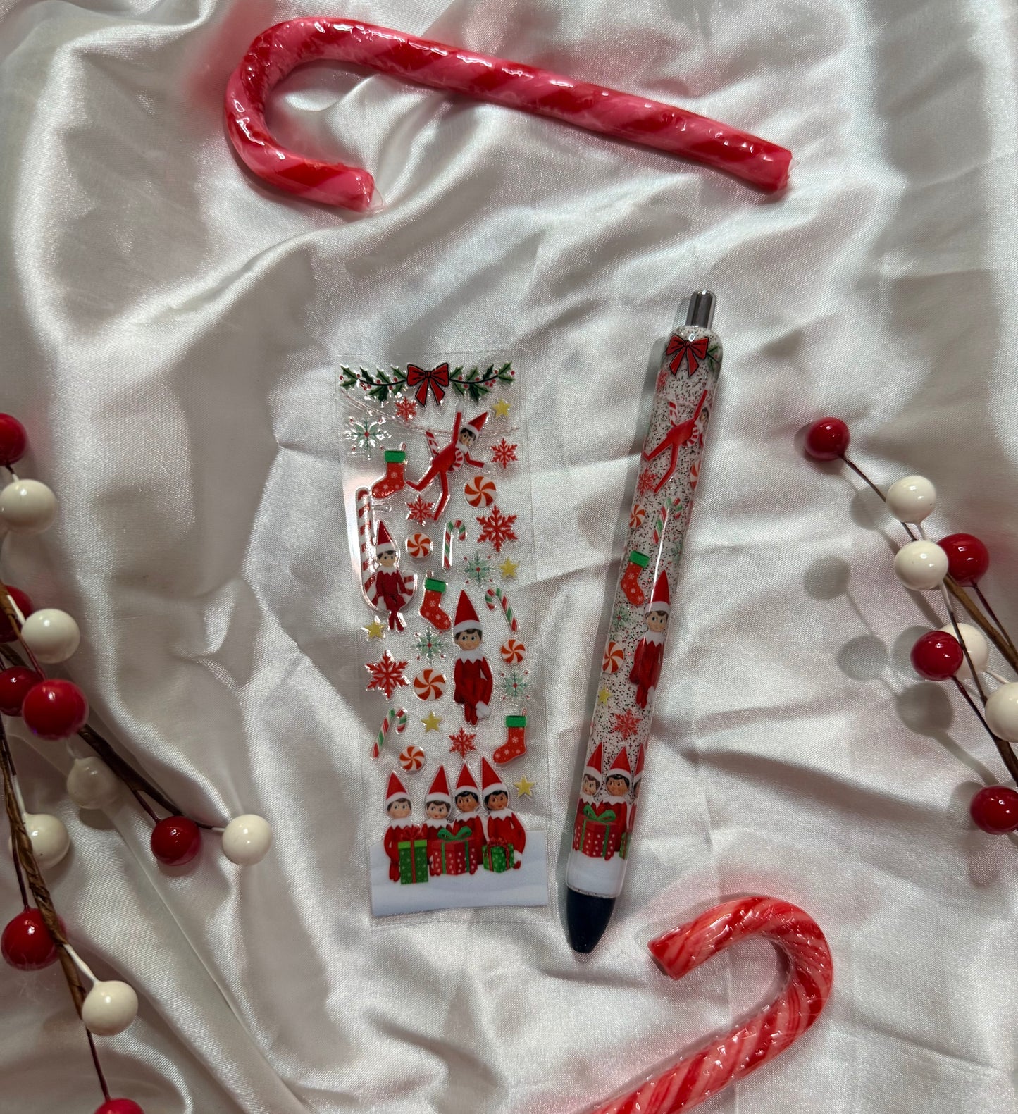 Elf On The Shelf ( resin pen)